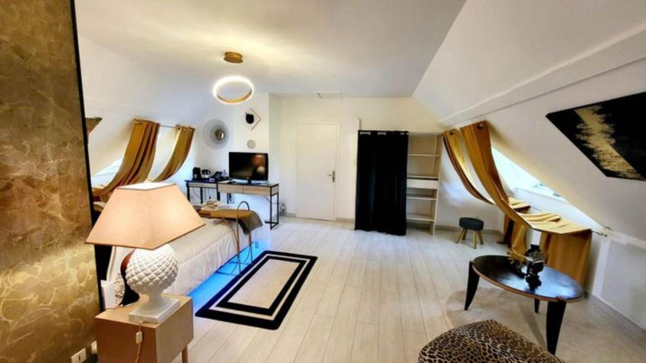 Villa Raffaella Les Albres Екстериор снимка
